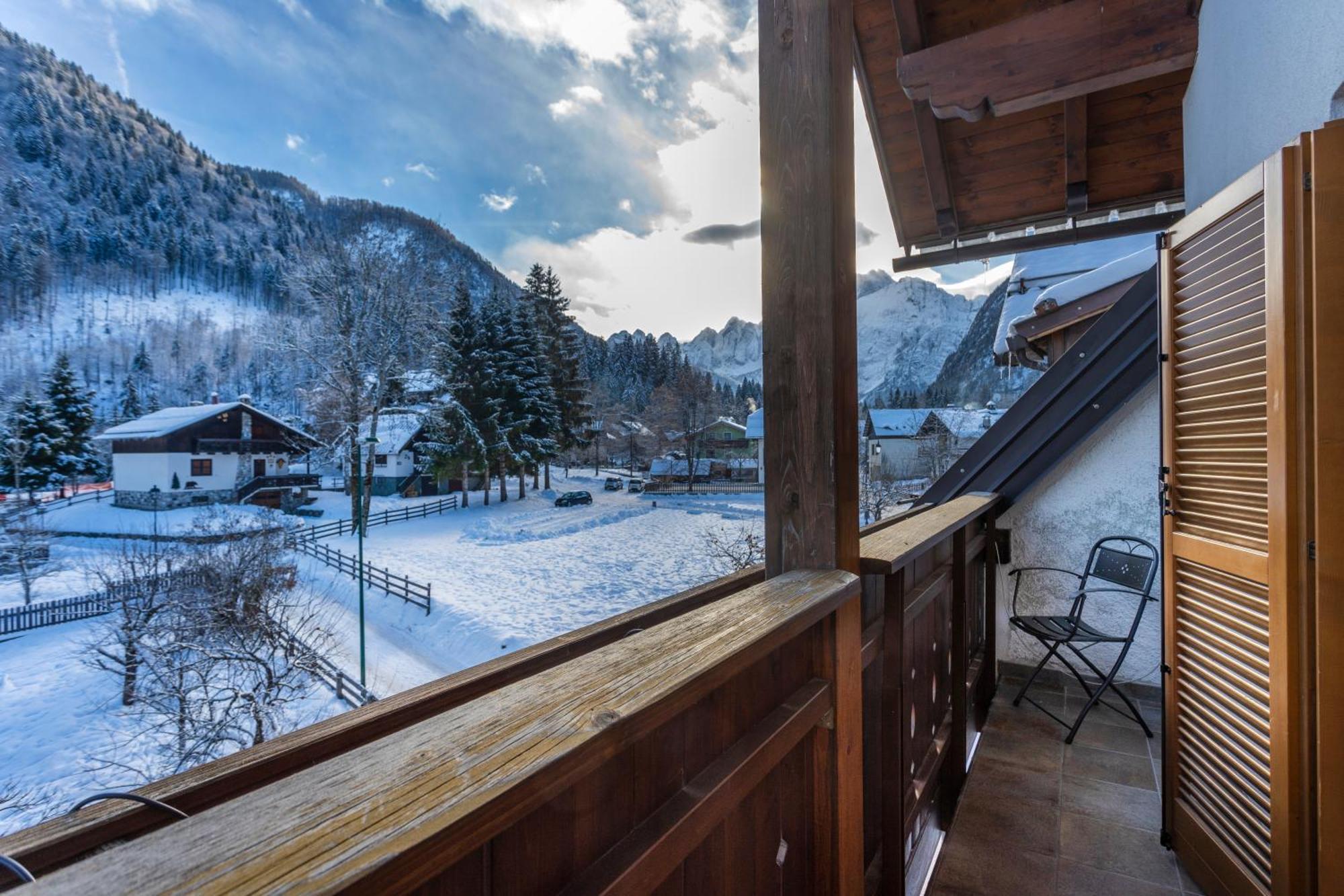 Valbruna Inn Bed & Breakfast エクステリア 写真
