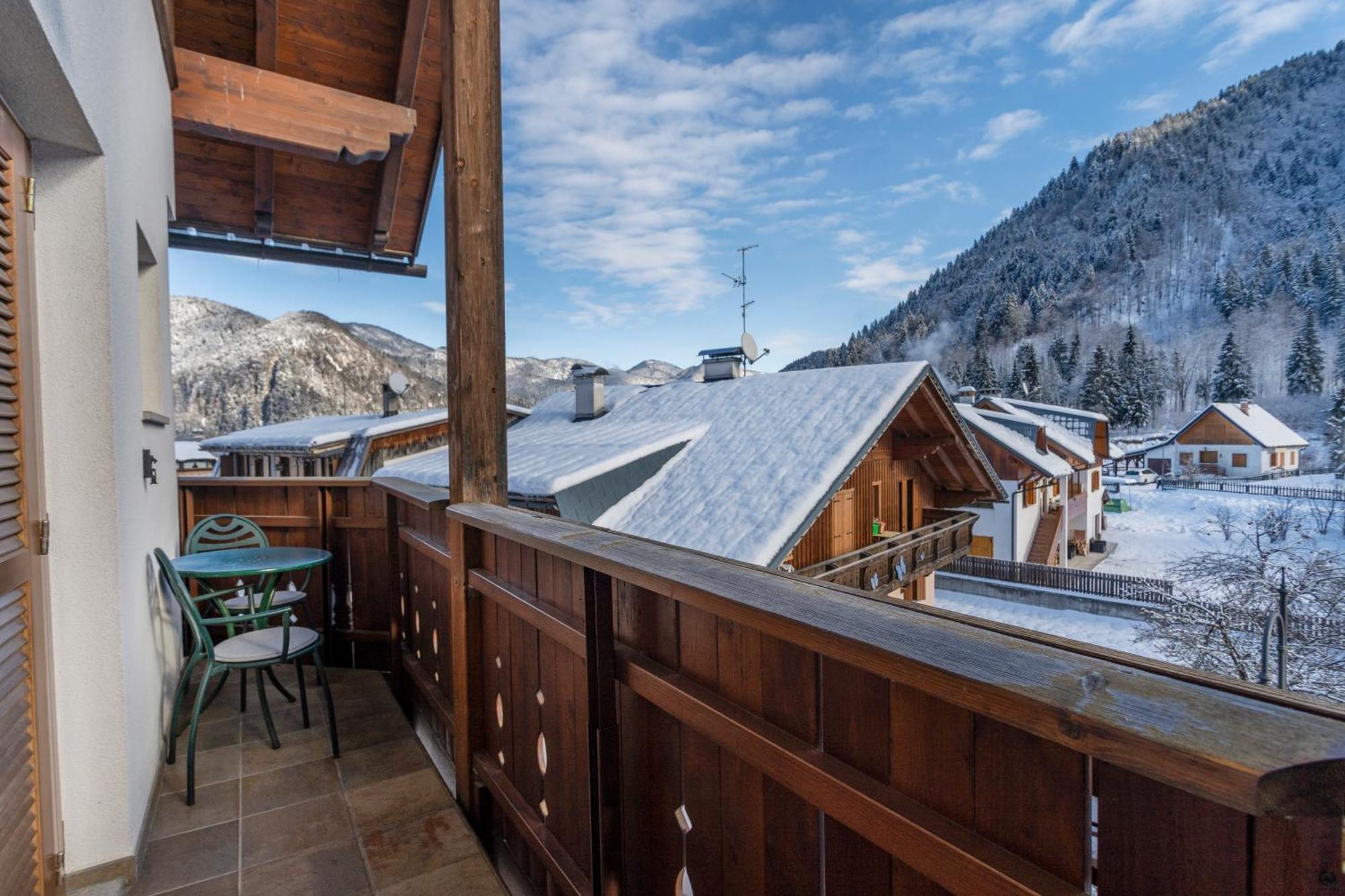 Valbruna Inn Bed & Breakfast エクステリア 写真